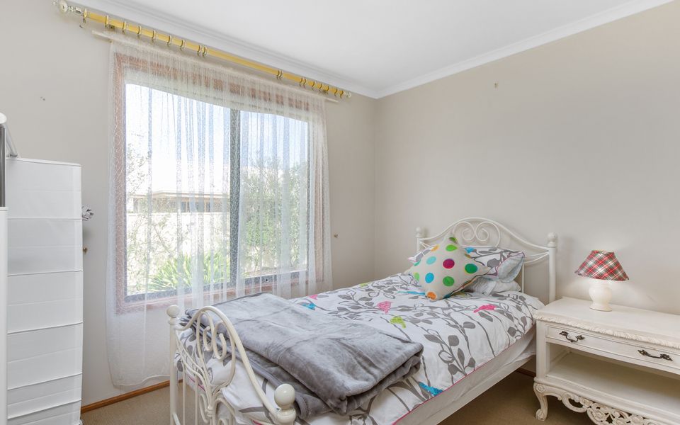 Ti Na Mara – 20 Resolute Avenue, Normanville