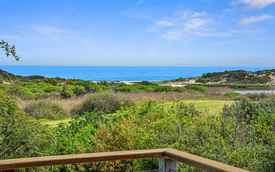 Coast and Country – 16 Riverview Drive, Carrickalinga