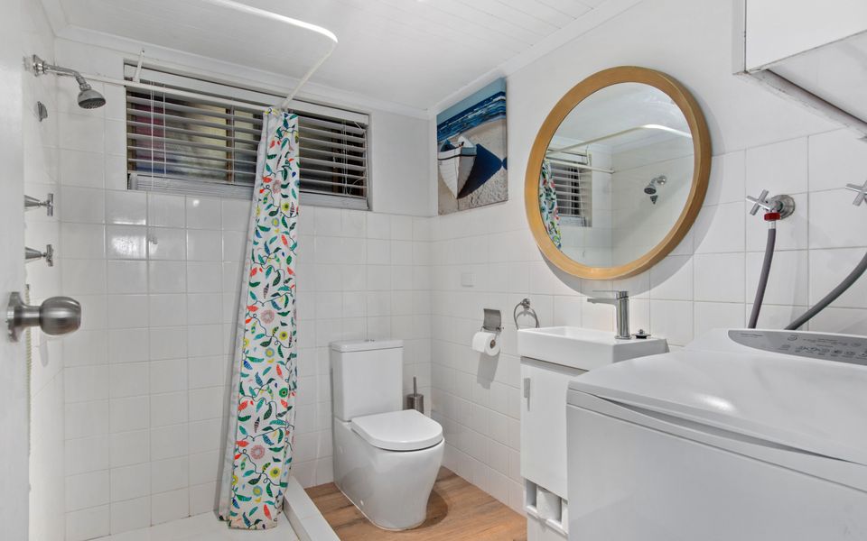 Coast and Country – 16 Riverview Drive, Carrickalinga