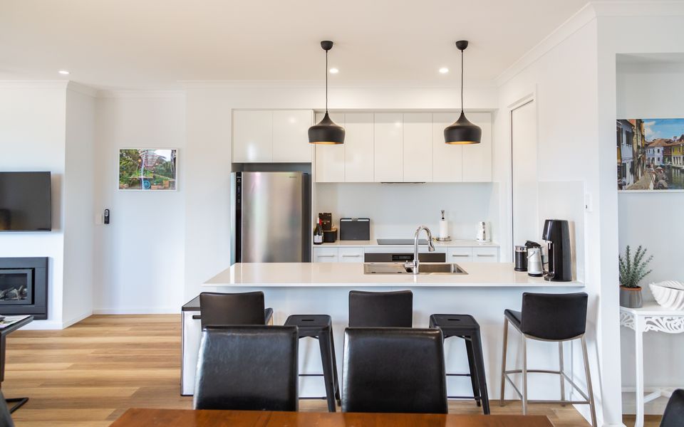 Sunset Strip – 22 Herbert Street, Normanville