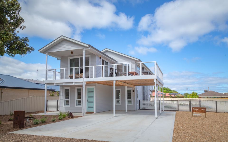 Sunset Strip – 22 Herbert Street, Normanville