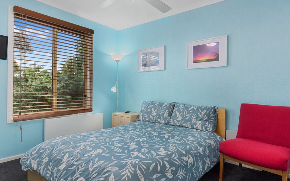 15 Dorset Court, Carrickalinga