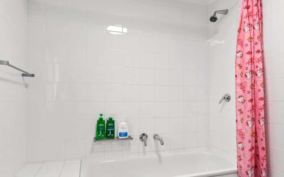 15 Dorset Court, Carrickalinga