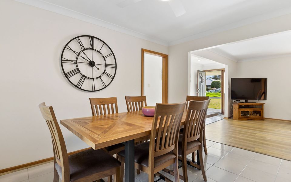 Sea Whisper – 6 Guinea Place