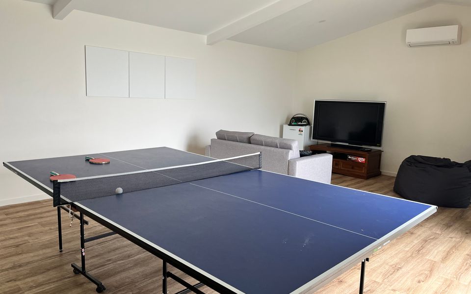 Sea Whisper – 6 Guinea Place