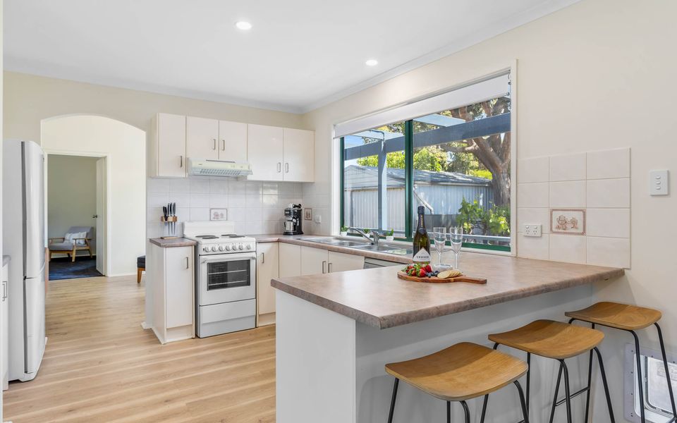 Deja Blue – 4 La Ronde