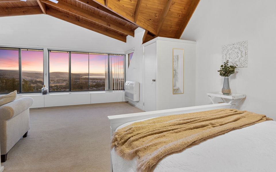 Gulf View Retreat – 11 Hewett Close