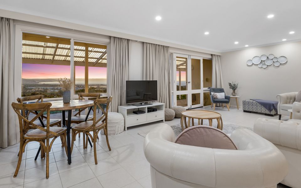 Gulf View Retreat – 11 Hewett Close