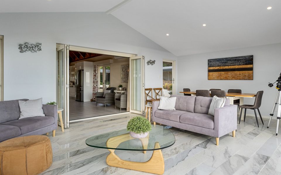 Gulf View Retreat – 11 Hewett Close