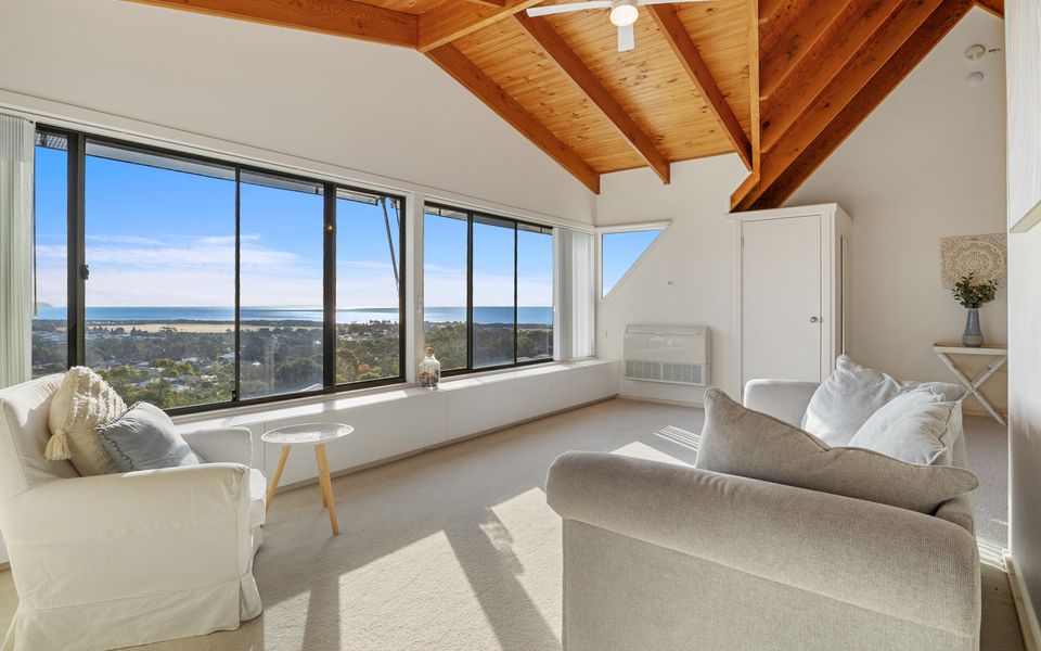 Gulf View Retreat – 11 Hewett Close