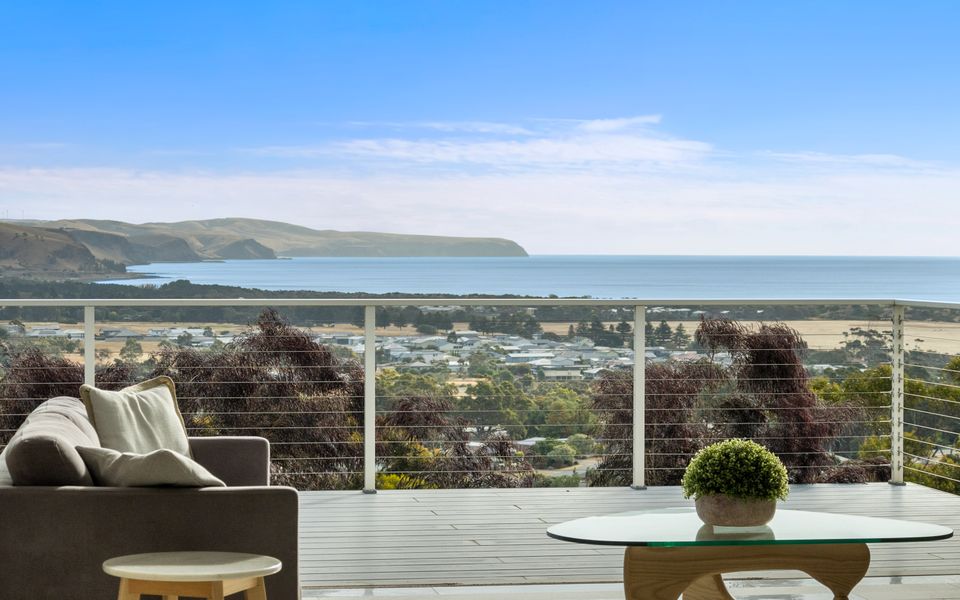 Gulf View Retreat – 11 Hewett Close