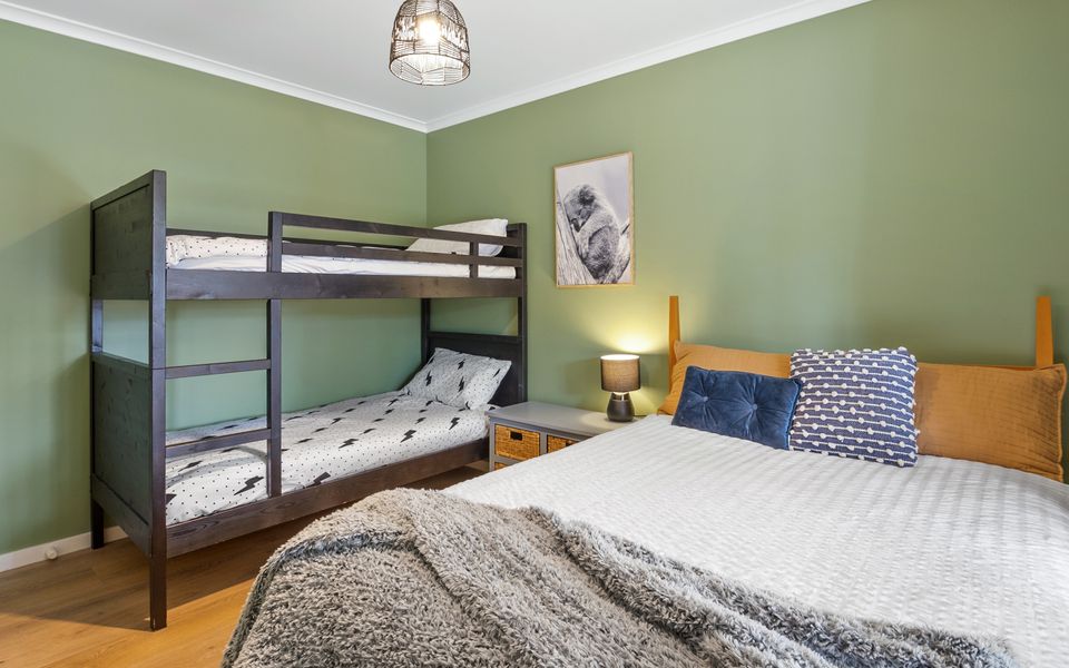 Lullune – 8 La Ronde, Carrickalinga