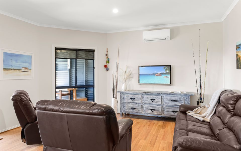 Lazy Days – 7 Nereus Drive