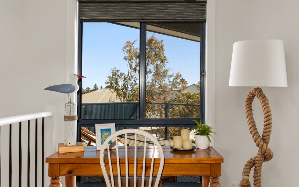 Lazy Days – 7 Nereus Drive