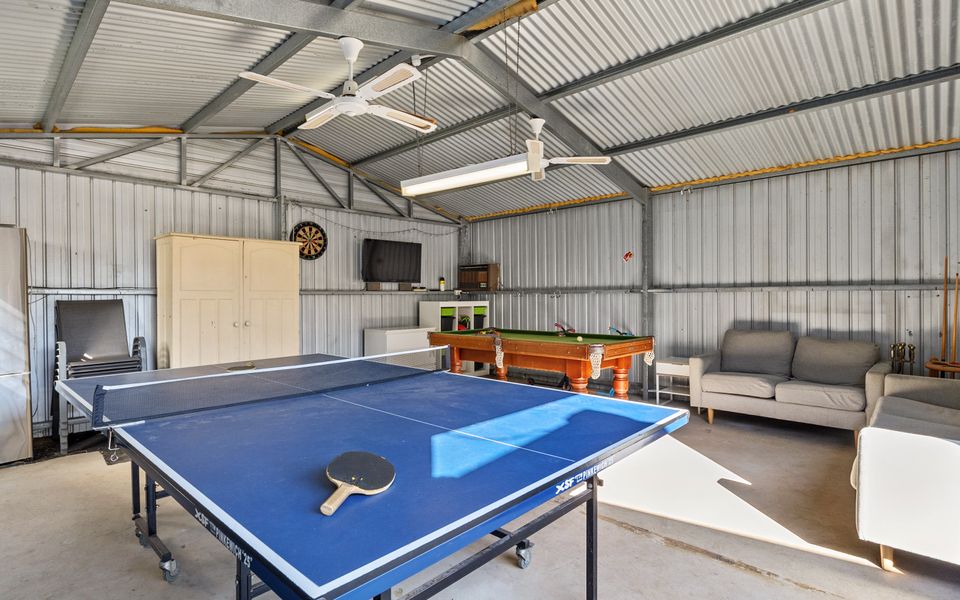 Family Tides – 52 La Ronde, Carrickalinga