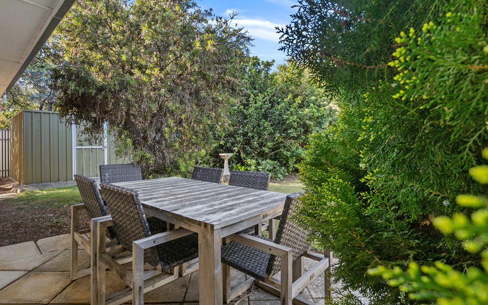 Family Tides – 52 La Ronde, Carrickalinga