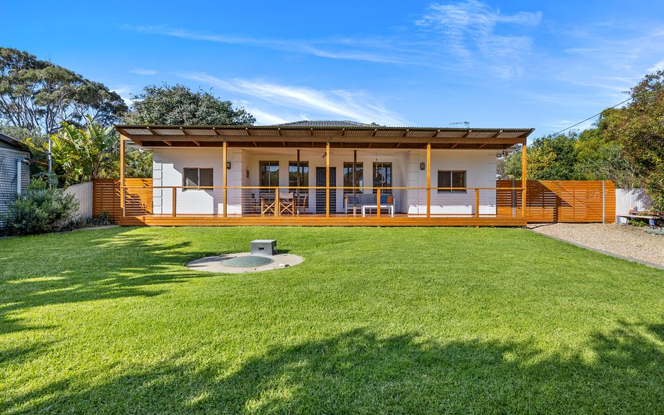 Family Tides – 52 La Ronde, Carrickalinga