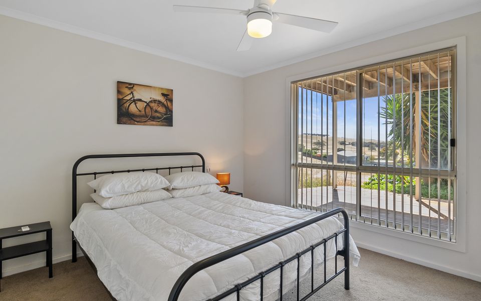 Valley Views – 11 Woodgate Road