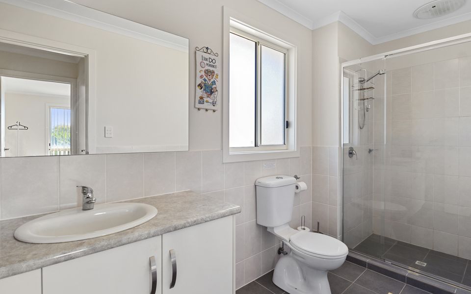 Valley Views – 11 Woodgate Road