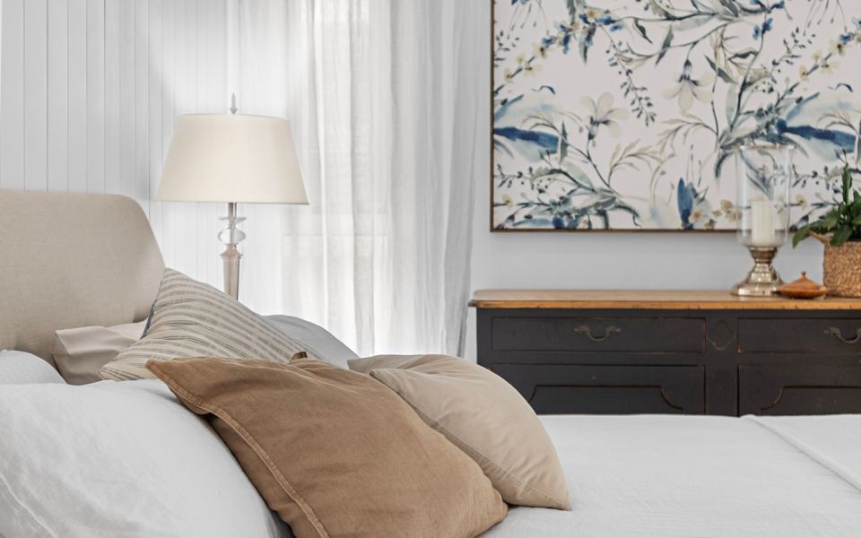 The White House – 6 Bennett Street