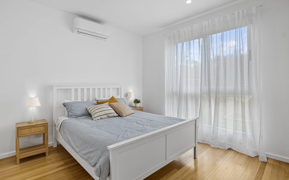 The White House – 6 Bennett Street