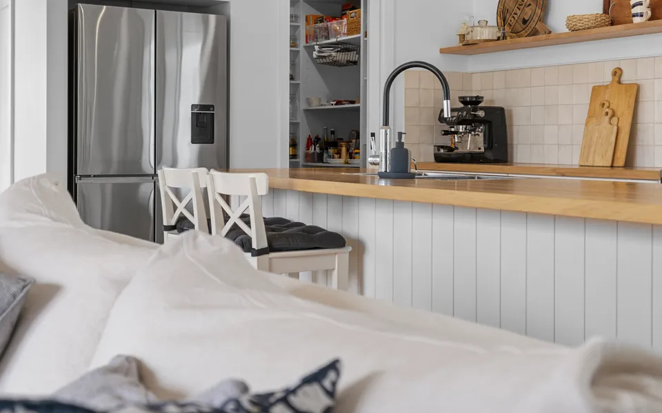 The White House – 6 Bennett Street