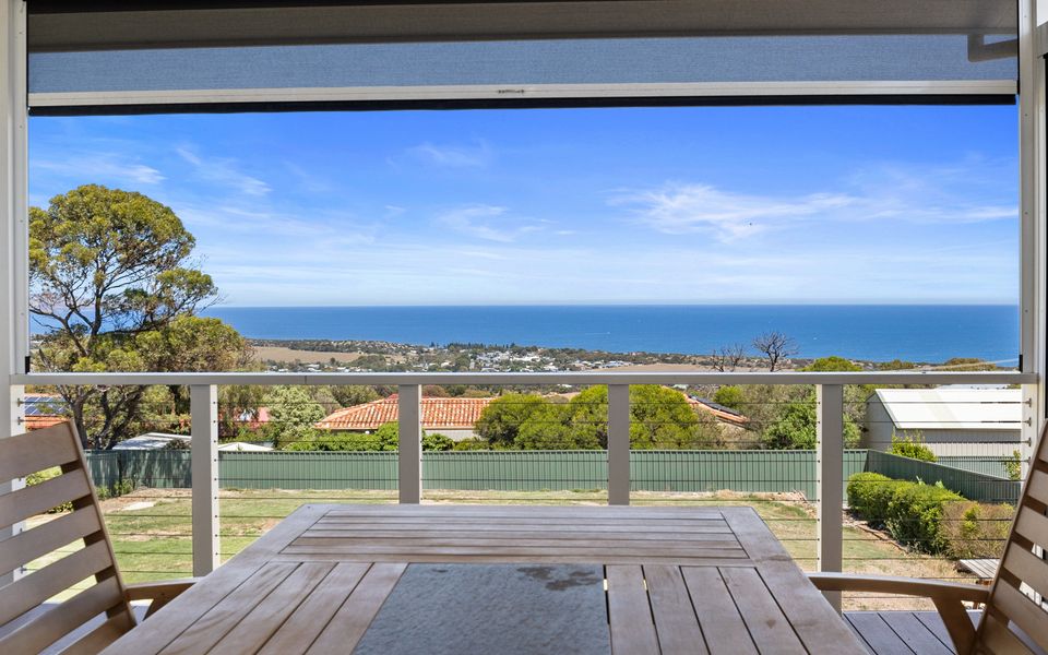 Norman Views – 20 Panorama Crescent