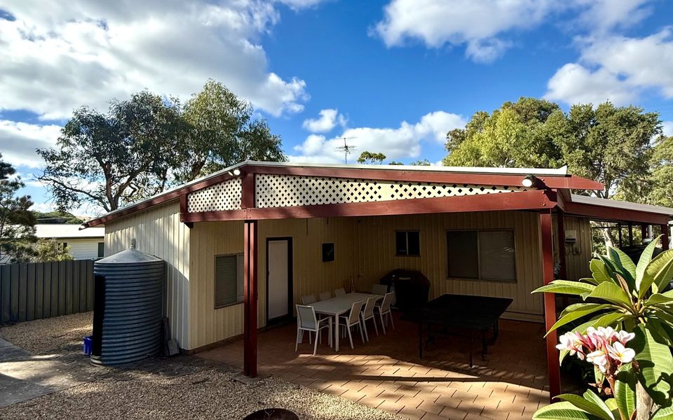 Grundy Getaway – 8 Grundy Street
