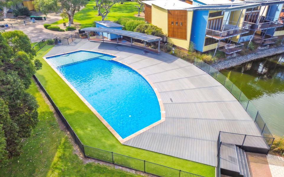 South Shores Villa 12