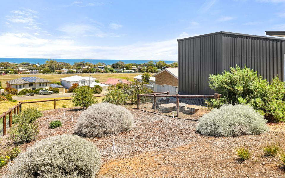 Ocean Heights – 27 Stacey Drive