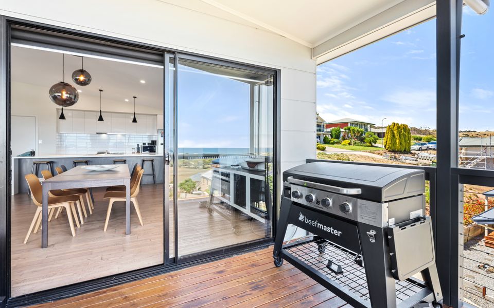 Ocean Heights – 27 Stacey Drive