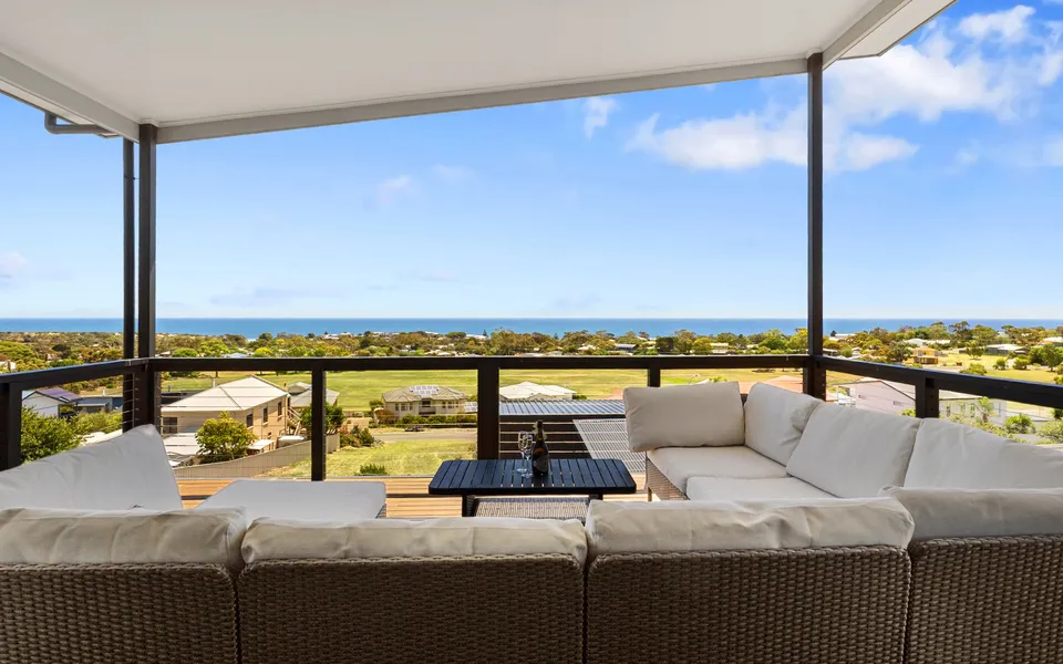 Ocean Heights – 27 Stacey Drive