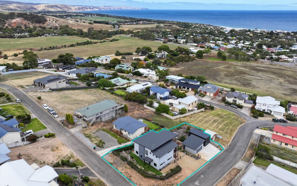 Ocean Heights – 27 Stacey Drive