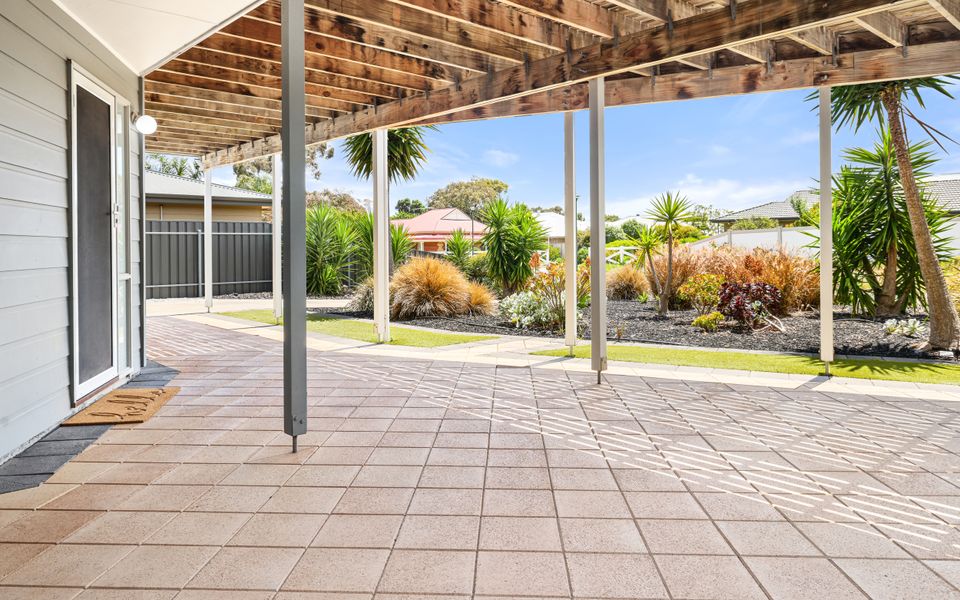 10 Hobart Road, Normanville