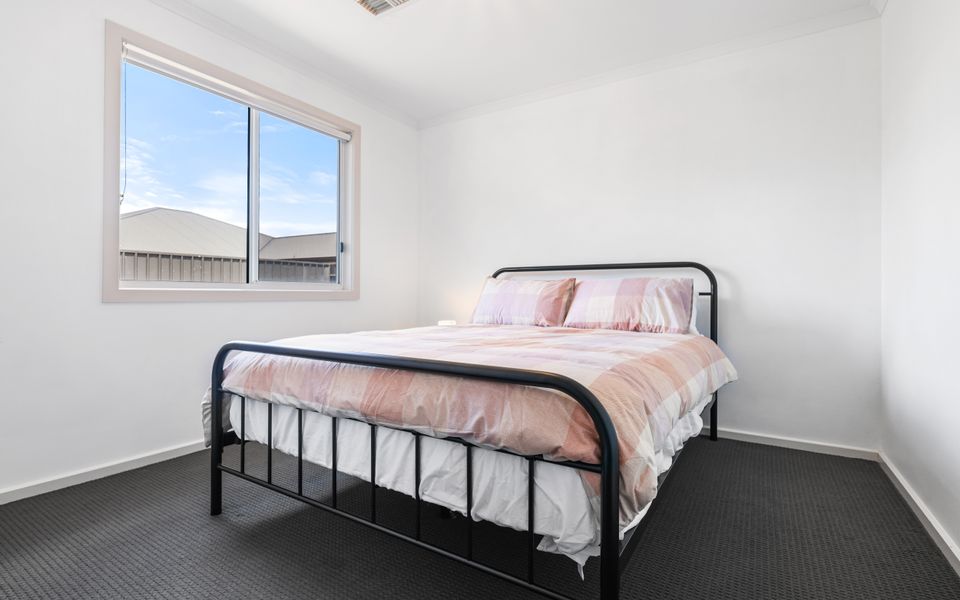 10 Hobart Road, Normanville