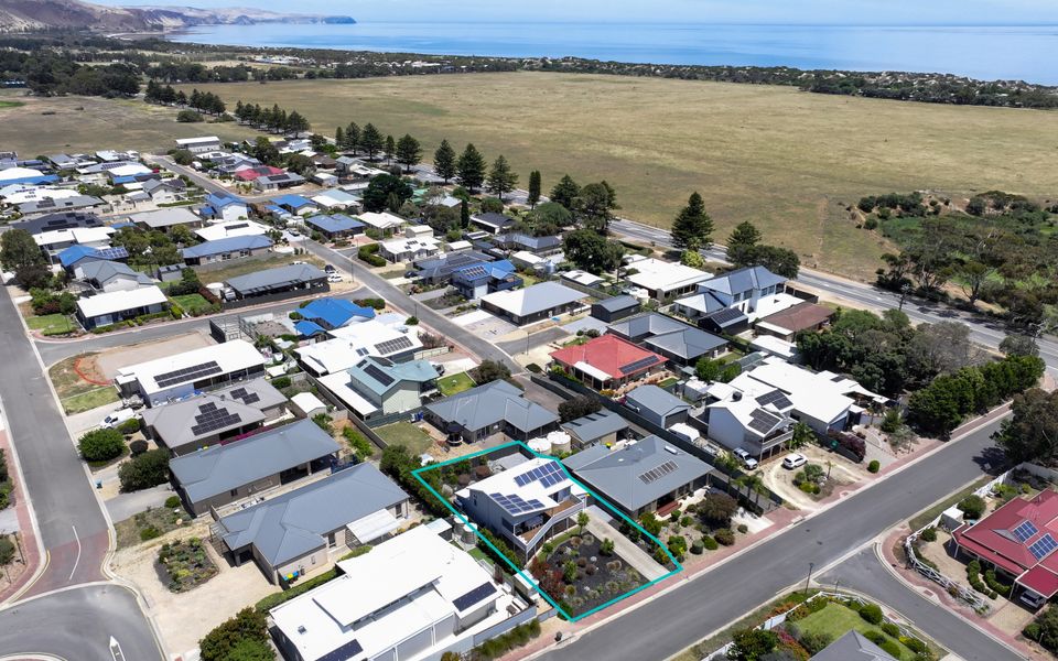 10 Hobart Road, Normanville