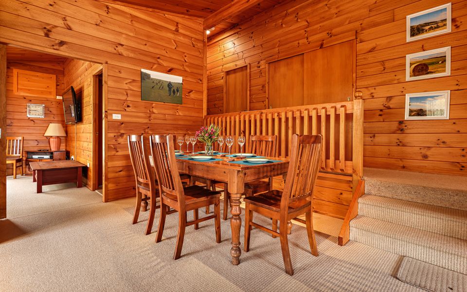 At The Beach – 54 Elizabeth Crescent