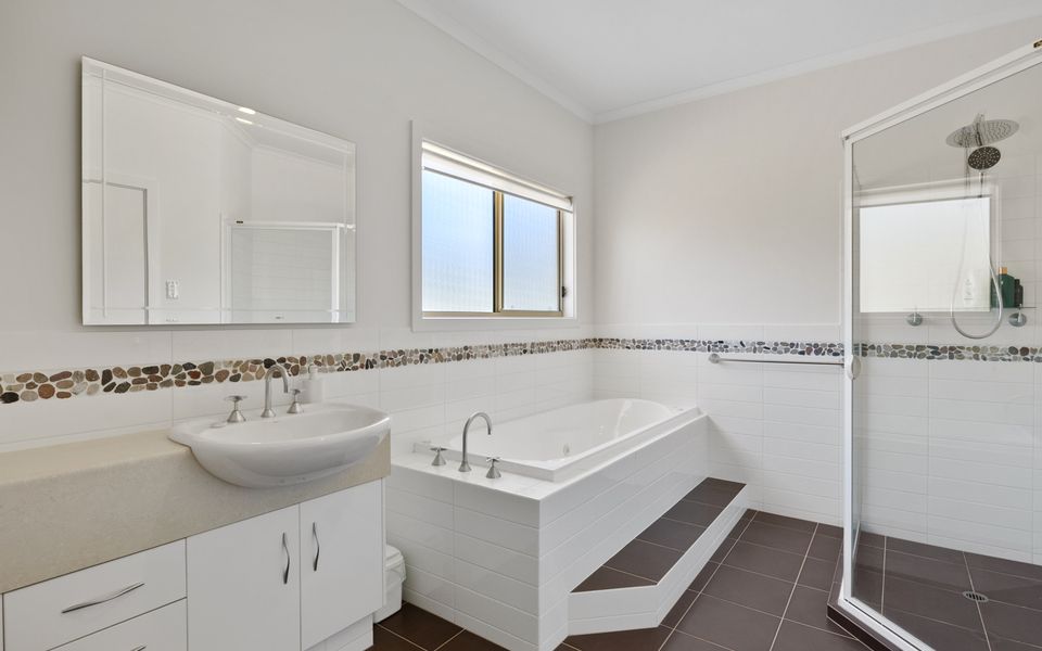 Thalassa – 2 Bennett Court