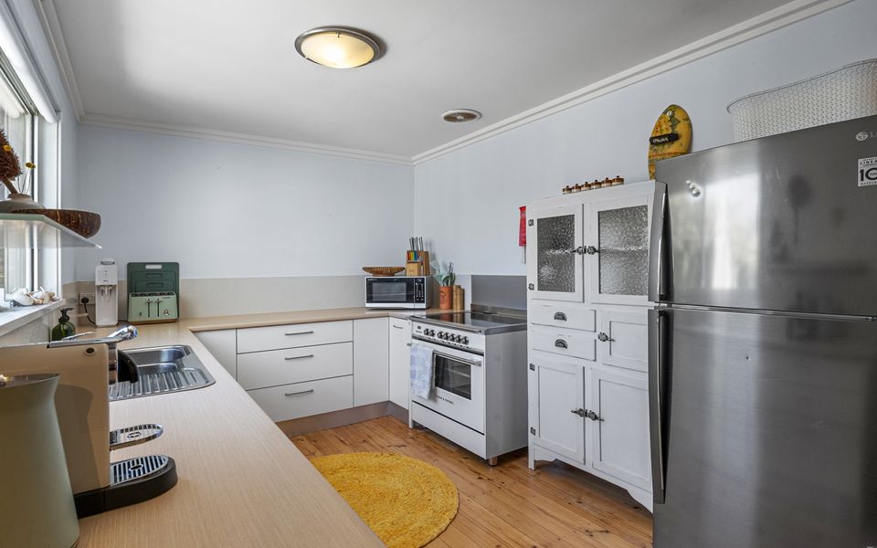 Hideaway House – 15 Lewis Road, Carrickalinga