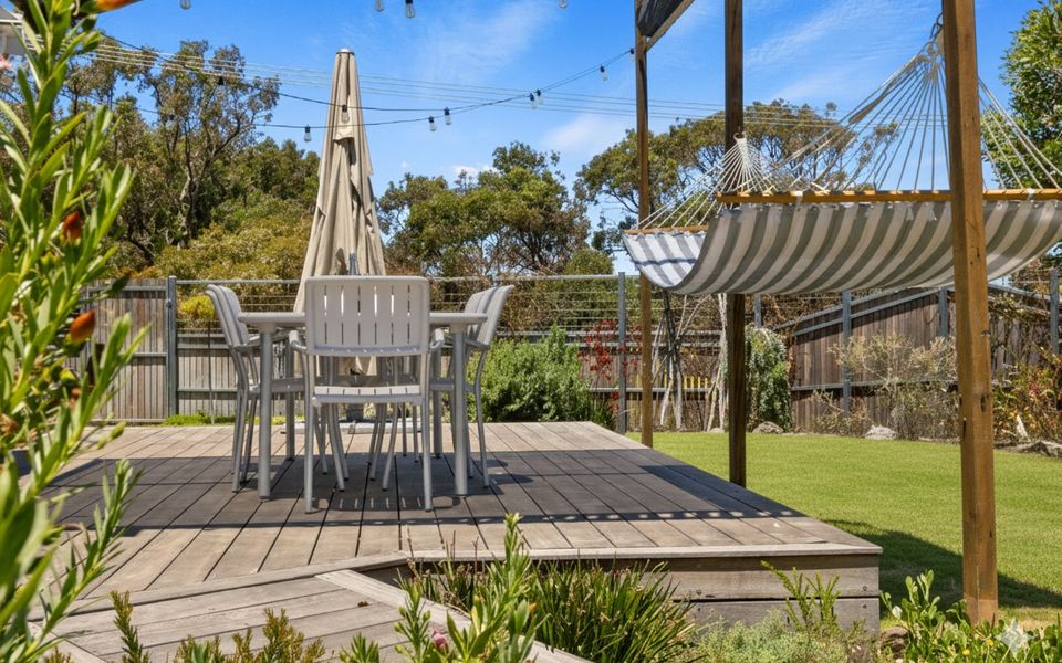 Hideaway House – 15 Lewis Road, Carrickalinga