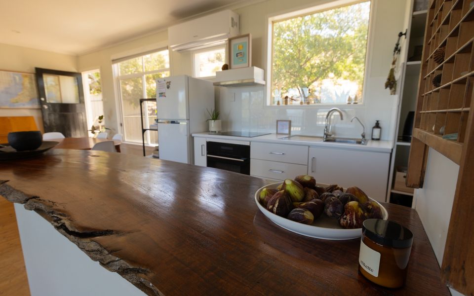 The Bach – 49 Elizabeth Crescent