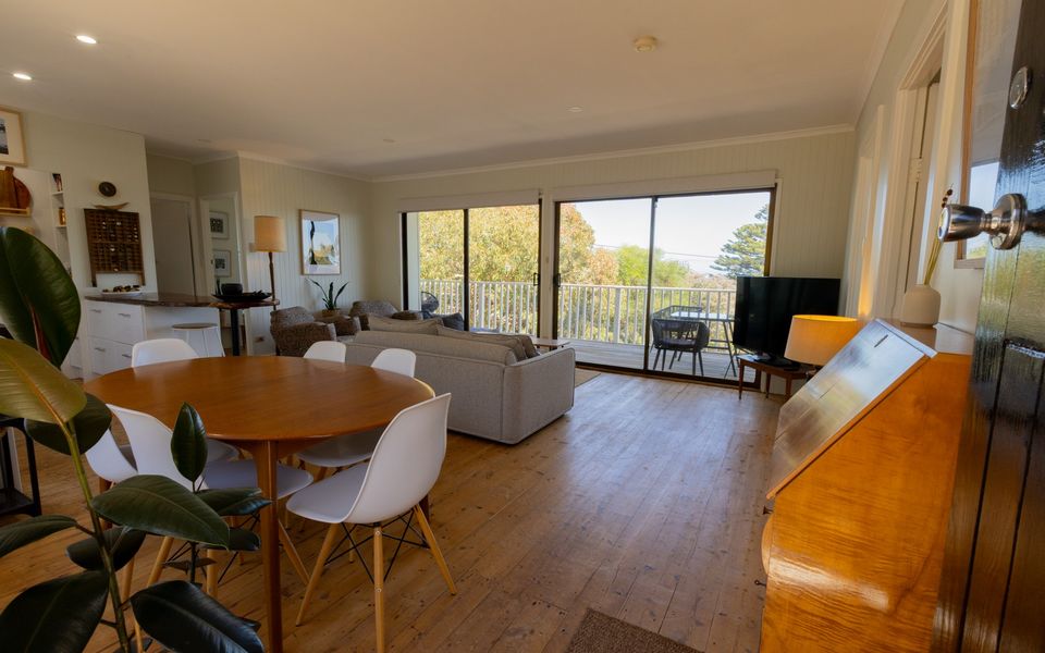 The Bach – 49 Elizabeth Crescent