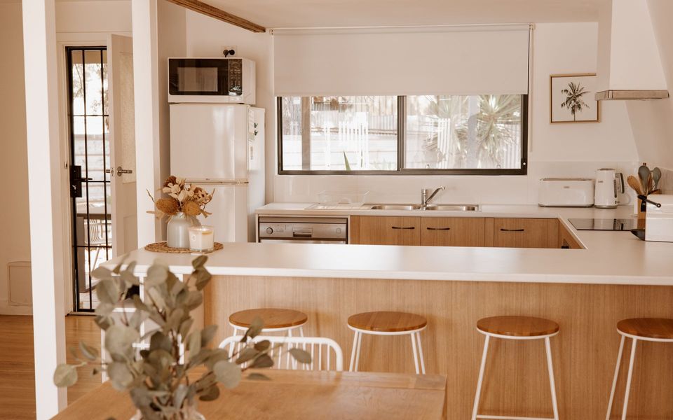 The Coastal Oak – 1 Sunset Drive
