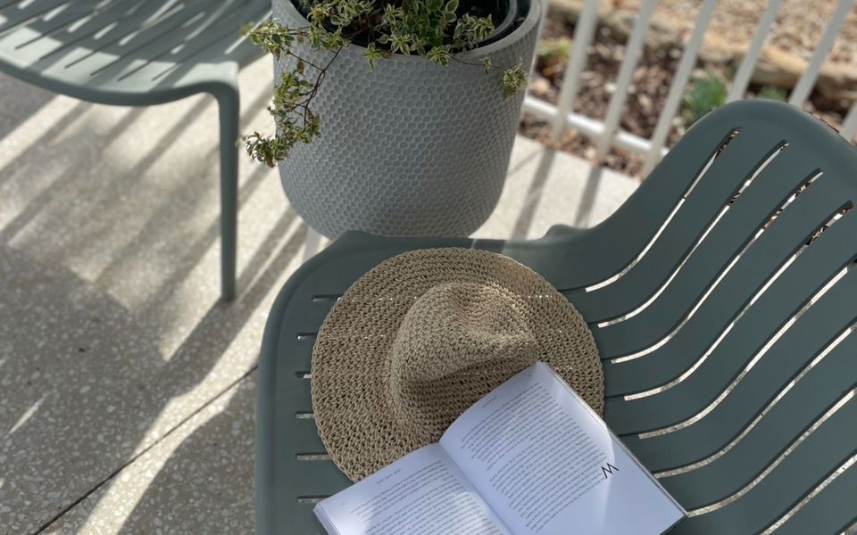 The Coastal Oak – 1 Sunset Drive