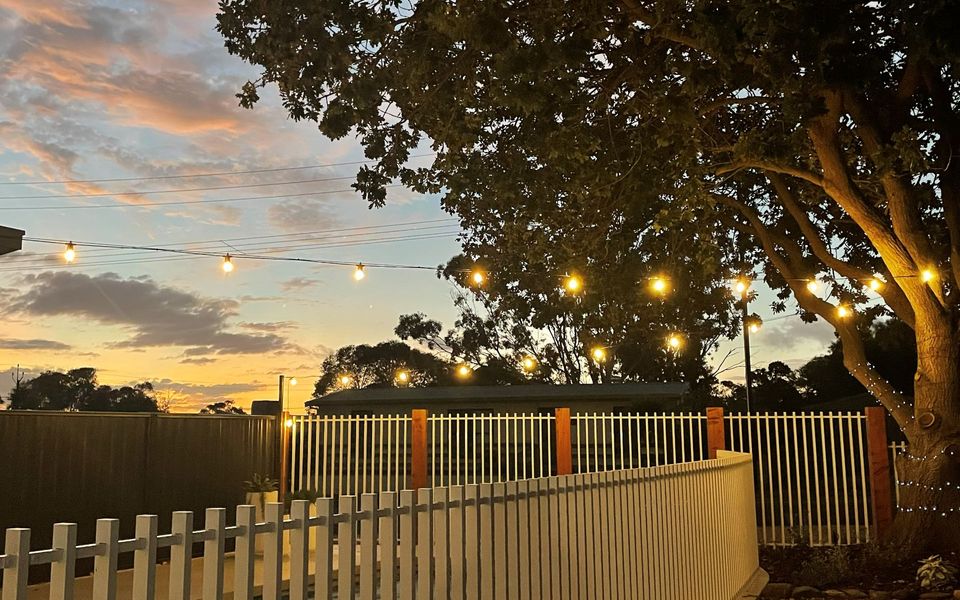 The Coastal Oak – 1 Sunset Drive