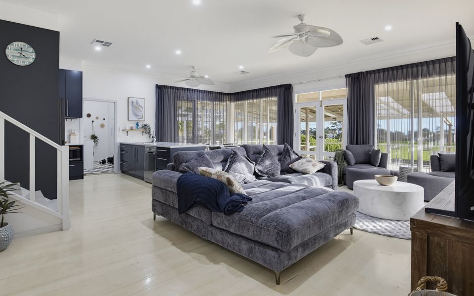 Coastal Clover – 7 James Drive