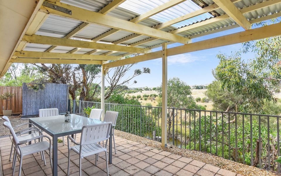 By the Beach – 30 Jetty Road