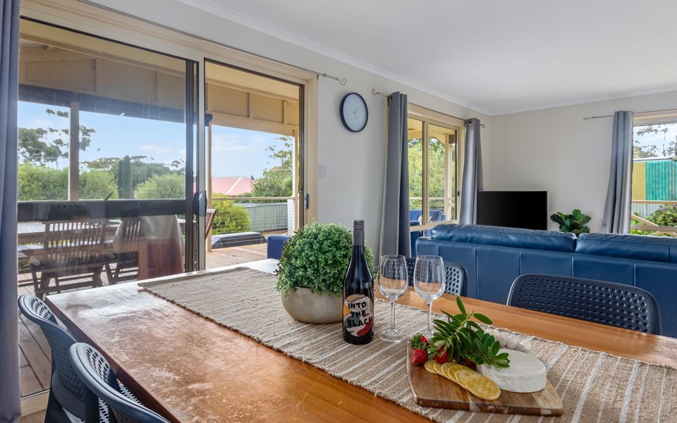 Carrawaves – 73 LaRonde