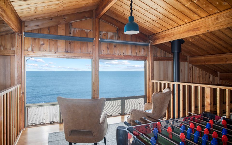 Cliffs End Beach Shack – 105 Gold Coast Drive