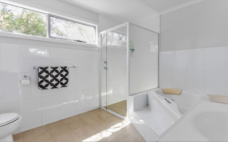 Coorumbene – 8 Scenic Way